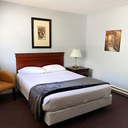 The Fort Nashwaak Motel Fredericton Buitenkant foto