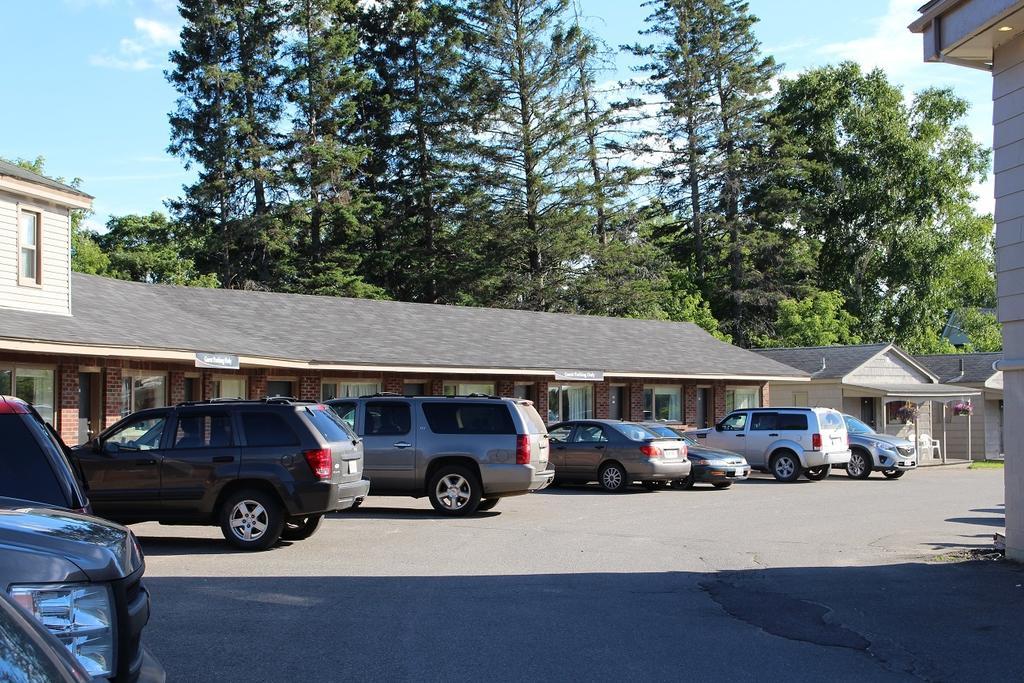 The Fort Nashwaak Motel Fredericton Buitenkant foto